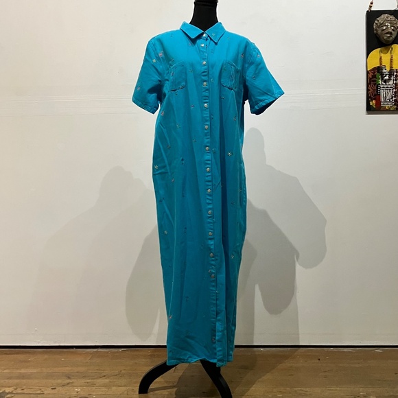 Denim & Co Blue embroidered button-down maxi dress - Picture 4 of 13